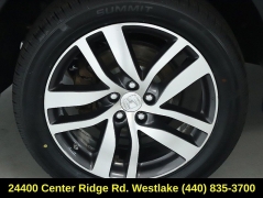 Used 2017  Honda Pilot 4d SUV AWD Elite at Drive Now Westlake near Westlake&comma; OH