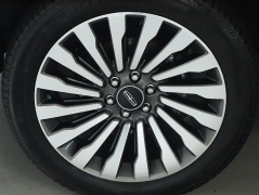 Used 2019  Lincoln Navigator 4d SUV 4WD Reserve at Drive Now Westlake near Westlake&comma; OH