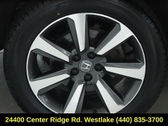 Used 2024  Honda Pilot Elite AWD at Drive Now Westlake near Westlake&comma; OH
