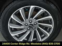 Used 2023  Lincoln Corsair Reserve FWD at Drive Now Westlake near Westlake&comma; OH