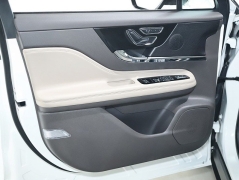 Used 2023  Lincoln Corsair Reserve FWD at DriveNow Mayfield near Mayfield Heights&comma; OH