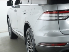 Used 2023  Lincoln Aviator Standard AWD at Drive Now Westlake near Westlake&comma; OH