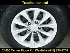Used 2017  Toyota Camry Auto &lpar;Natl&rpar; at Drive Now Westlake near Westlake&comma; OH