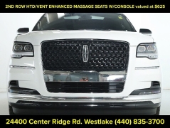 Used 2002  Lincoln NAVIGATOR  at DriveNow Mayfield near Mayfield Heights&comma; OH
