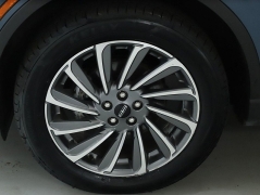 Used 2023  Lincoln Corsair Reserve AWD at DriveNow Mayfield near Mayfield Heights&comma; OH