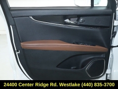 Used 2023  Lincoln Nautilus Reserve FWD at Drive Now Westlake near Westlake&comma; OH