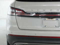 Used 2022  Lincoln Nautilus Reserve AWD at DriveNow Mayfield near Mayfield Heights, OH