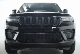 Used 2024 Jeep Grand Cherokee Altitude X 4x4 at Drive Now Westlake near Westlake, OH