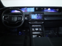 Used 2025  Lincoln Nautilus Reserve AWD at Drive Now Westlake near Westlake&comma; OH