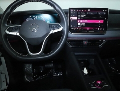 Used 2025  Volkswagen Tiguan 2&period;0T SE FWD at DriveNow Mayfield near Mayfield Heights&comma; OH