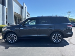 Used 2023 Lincoln Navigator Reserve 4x4 at Drive Now Westlake near Westlake, OH