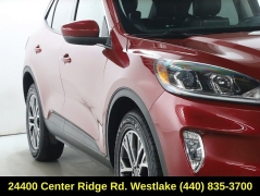 Used 2022  Ford Escape SEL AWD at Drive Now Westlake near Westlake&comma; OH