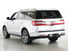 Used 2019  Lincoln Navigator 4d SUV 4WD Reserve at Drive Now Westlake near Westlake&comma; OH