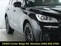 Used 2023  Lincoln Corsair Reserve AWD at Drive Now Westlake near Westlake&comma; OH