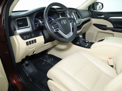 Used 2018 Toyota Highlander V6 AWD (Natl) at Drive Now Westlake near Westlake, OH