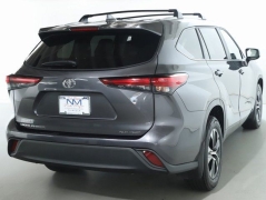 Used 2023  Toyota Highlander L AWD at Drive Now Westlake near Westlake, OH