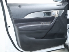 Used 2013 Lincoln MKX 4d SUV AWD at Drive Now Westlake near Westlake, OH