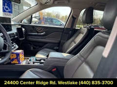 Used 2023  Lincoln Corsair Standard AWD at DriveNow Mayfield near Mayfield Heights&comma; OH