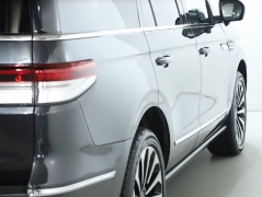 Used 2023  Lincoln Navigator Reserve 4x4 at Drive Now Westlake near Westlake, OH