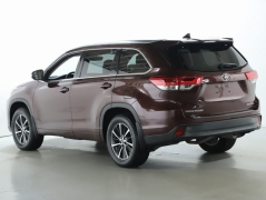 Used 2018 Toyota Highlander V6 AWD (Natl) at Drive Now Westlake near Westlake, OH