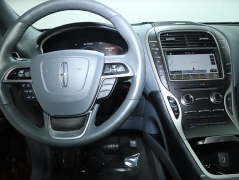 Used 2019  Lincoln Nautilus Reserve FWD at DriveNow Mayfield near Mayfield Heights&comma; OH