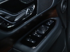 Used 2022  Lincoln Navigator Reserve 4x4 at Drive Now Westlake near Westlake&comma; OH