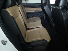 Used 2021  Volkswagen Atlas Cross Sport 3&period;6L V6 SEL R-Line 4MOTION at DriveNow Mayfield near Mayfield Heights&comma; OH