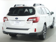 Used 2017  Subaru Outback 4d SUV 2&period;5i Limited at Drive Now Westlake near Westlake&comma; OH