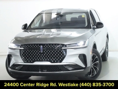 Used 2025  Lincoln Nautilus Premiere AWD at DriveNow Mayfield near Mayfield Heights&comma; OH