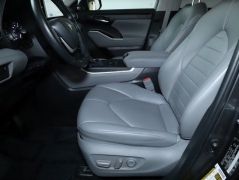 Used 2023  Toyota Highlander L AWD at Drive Now Westlake near Westlake, OH