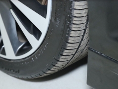 Used 2018  Lincoln MKZ Reserve AWD at DriveNow Mayfield near Mayfield Heights&comma; OH