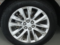 Used 2019 Cadillac XT5 4d SUV AWD Premium Luxury at Drive Now Westlake near Westlake, OH