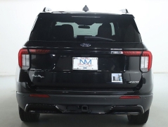Used 2025  Ford Explorer ST-Line 4WD at Drive Now Westlake near Westlake&comma; OH