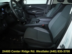 Used 2017  Ford Escape 4d SUV FWD SE at DriveNow Mayfield near Mayfield Heights&comma; OH