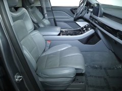 Used 2021  Lincoln Aviator Reserve AWD at DriveNow Mayfield near Mayfield Heights&comma; OH