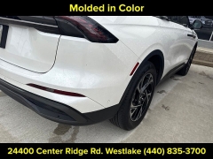 Used 2024  Lincoln Nautilus Premiere AWD at DriveNow Mayfield near Mayfield Heights&comma; OH