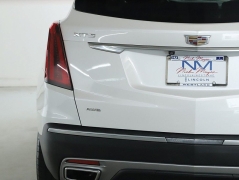 Used 2022  Cadillac XT5 AWD 4dr Premium Luxury at Drive Now Westlake near Westlake&comma; OH