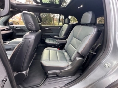 Used 2024  GMC Acadia AWD 4dr AT4 at DriveNow Mayfield near Mayfield Heights&comma; OH