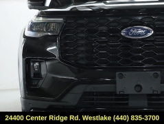 Used 2025  Ford Explorer ST-Line 4WD at Drive Now Westlake near Westlake&comma; OH