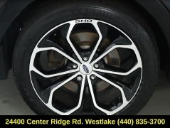 Used 2017  Ford Taurus 4d Sedan AWD SHO at Drive Now Westlake near Westlake&comma; OH