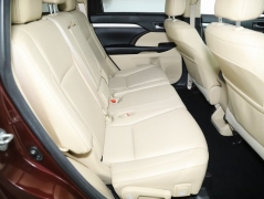 Used 2018 Toyota Highlander V6 AWD (Natl) at Drive Now Westlake near Westlake, OH