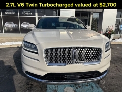 Used 2023  Lincoln Nautilus Reserve AWD at DriveNow Mayfield near Mayfield Heights, OH
