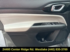 Used 2022  Jeep Compass Limited 4x4 at DriveNow Mayfield near Mayfield Heights&comma; OH