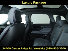 Used 2022  Lincoln Corsair Reserve FWD at DriveNow Mayfield near Mayfield Heights&comma; OH