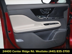 Used 2024  Lincoln Corsair Premiere AWD at DriveNow Mayfield near Mayfield Heights&comma; OH