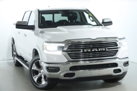 Used 2019 Ram 1500 4WD Crew Cab Laramie at DriveNow Mayfield near Mayfield Heights, OH