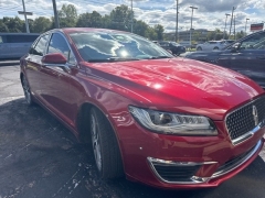 Used 2018 Lincoln MKZ 4d Sedan FWD Premiere at Drive Now Westlake near Westlake, OH