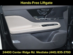 Used 2024  Lincoln Corsair Premiere AWD at Drive Now Westlake near Westlake&comma; OH