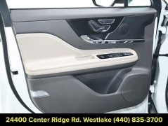 Used 2023  Lincoln Corsair Reserve FWD at Drive Now Westlake near Westlake&comma; OH