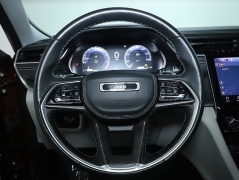 Used 2021  Jeep Grand Cherokee L Overland 4x4 at Drive Now Westlake near Westlake&comma; OH